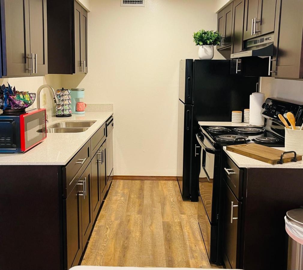 Ou-2 Bed 2 Bath Apartment Close To Ou Oklahoma City Exterior foto
